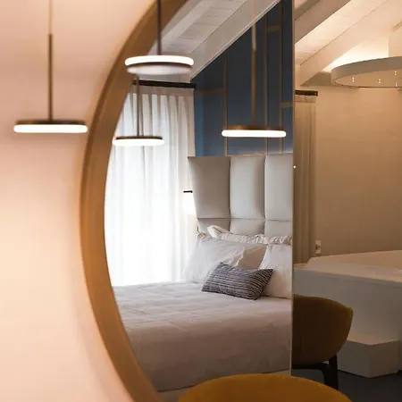 Vip's Luxury & Otel 4*