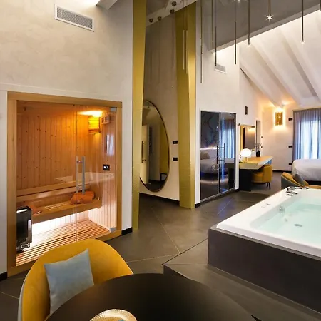 Vip's Luxury & Otel Lonato
