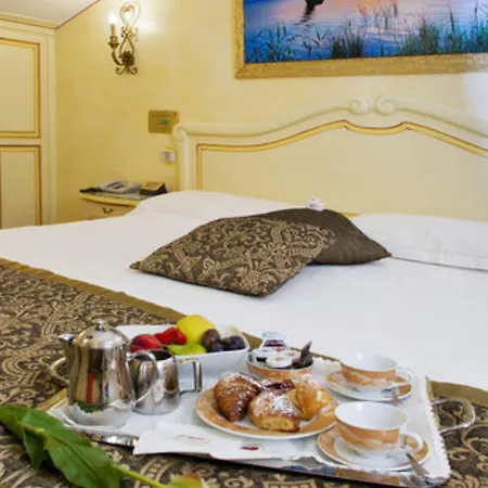Otel Vip's Luxury &