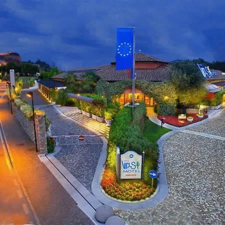 Otel Vip's Luxury &