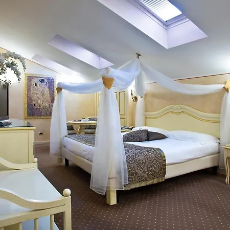 Vip's Luxury & 4* Лонато