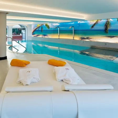 Vip's Luxury & Лонато
