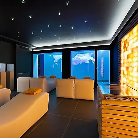 Vip's Luxury & לונאטו