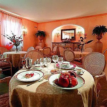 Vip's Luxury & Hotel Lonato del Garda
