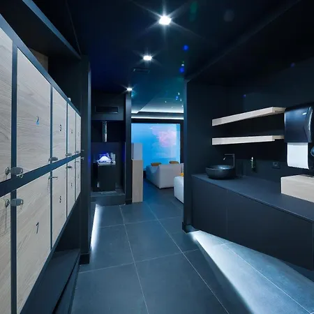 Vip's Luxury & Hotell