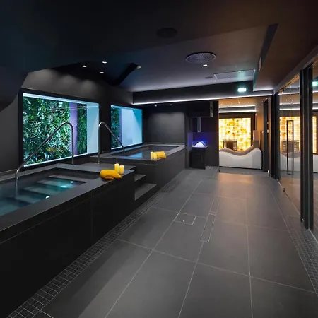 Vip's Luxury & 4* לונאטו